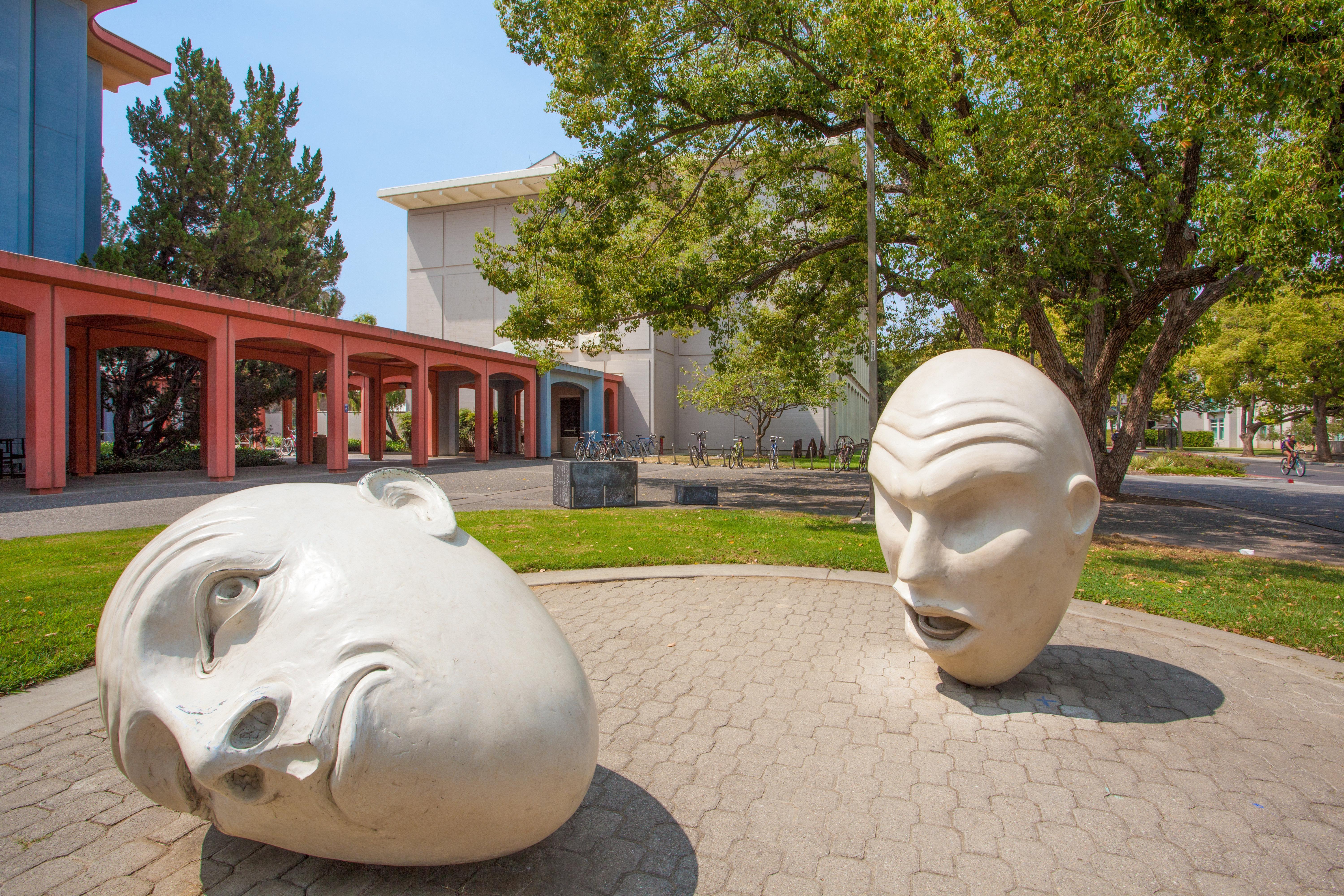 Holiday Inn Express Davis-University Area, An Ihg Hotel Exterior photo